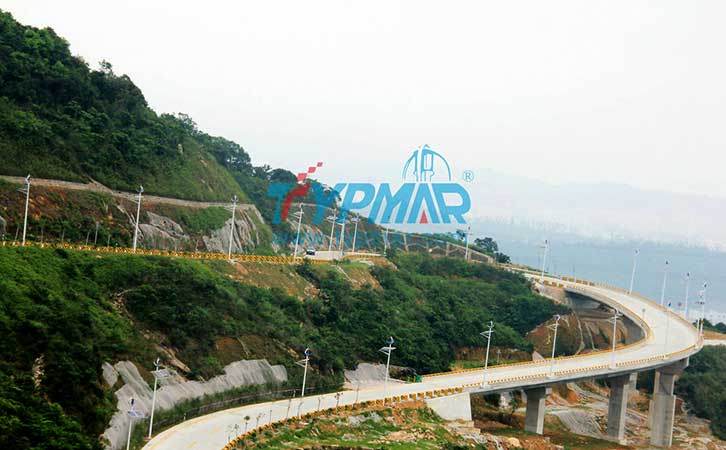 深圳碧嶺三洲田路風光互補路燈工程 風力發(fā)電機300W